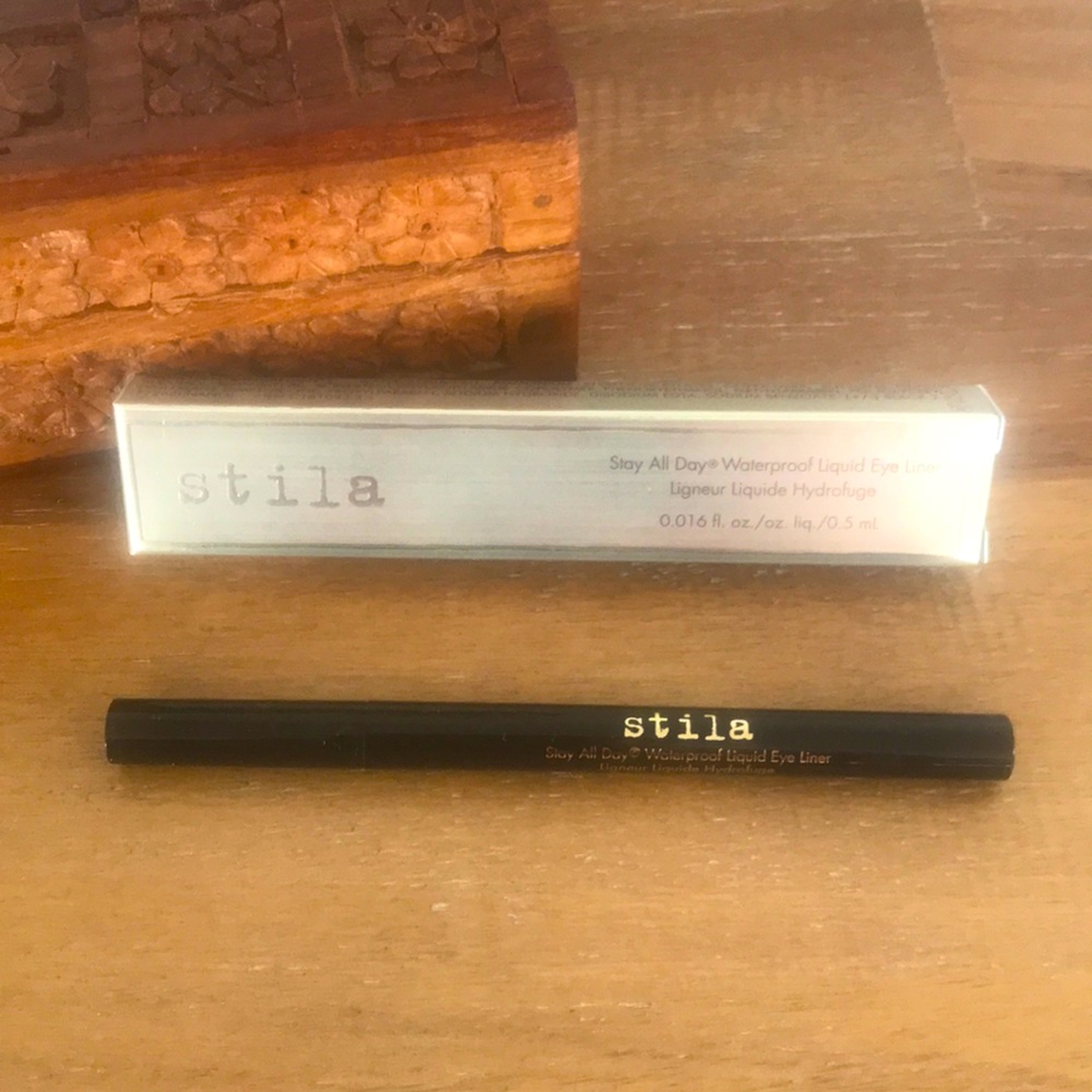 NWT Stila Liquid Eye Liner